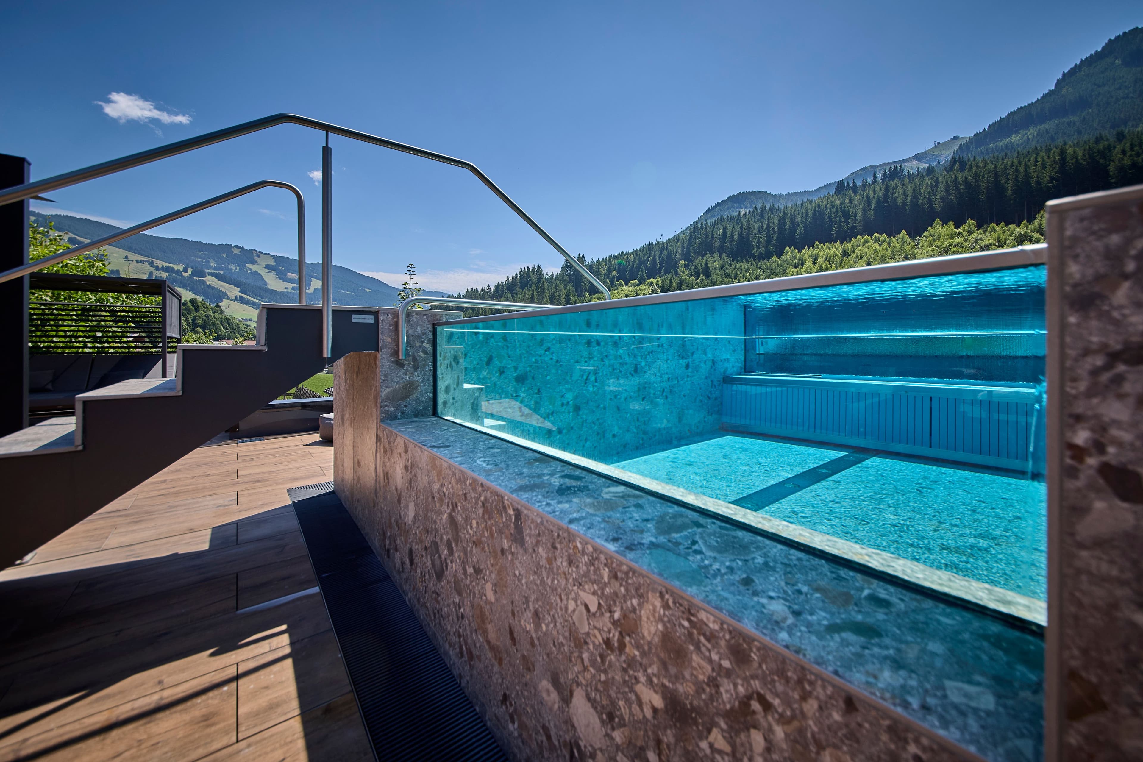 THE POOLHOUSE BOUTIQUE LODGE TOP°Studio