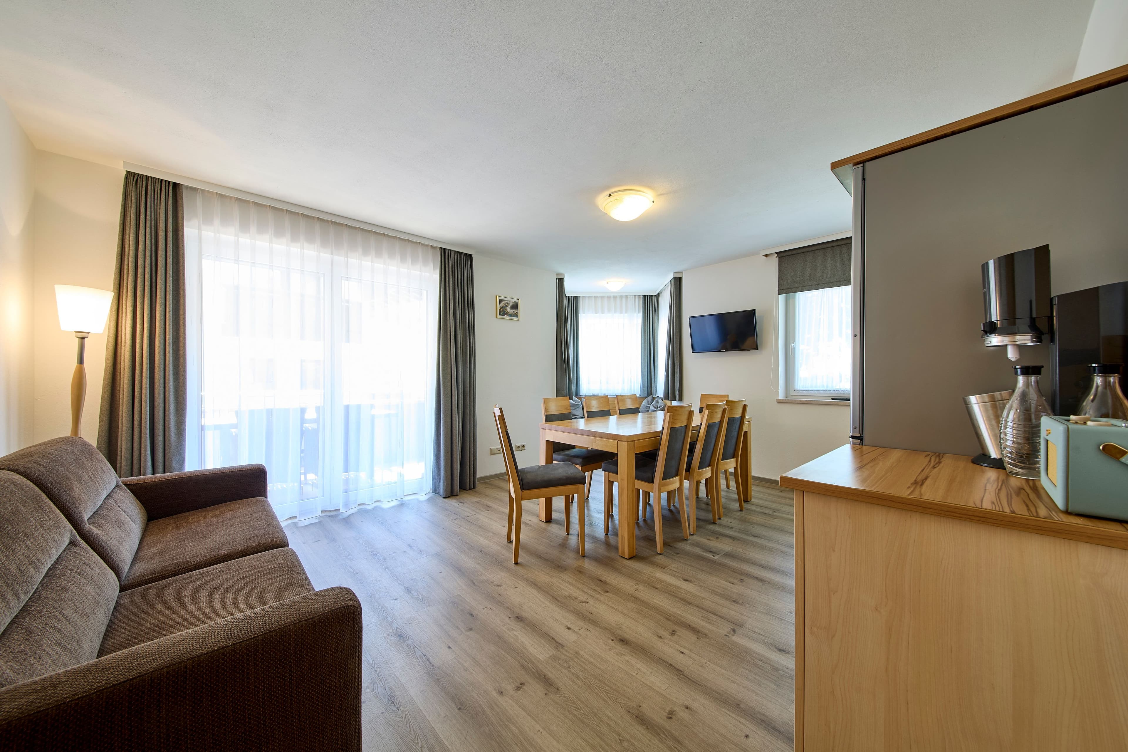 THE POOLHOUSE BOUTIQUE LODGE TOP°8