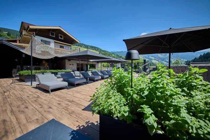THE POOLHOUSE BOUTIQUE LODGE TOP°6 - Image 2