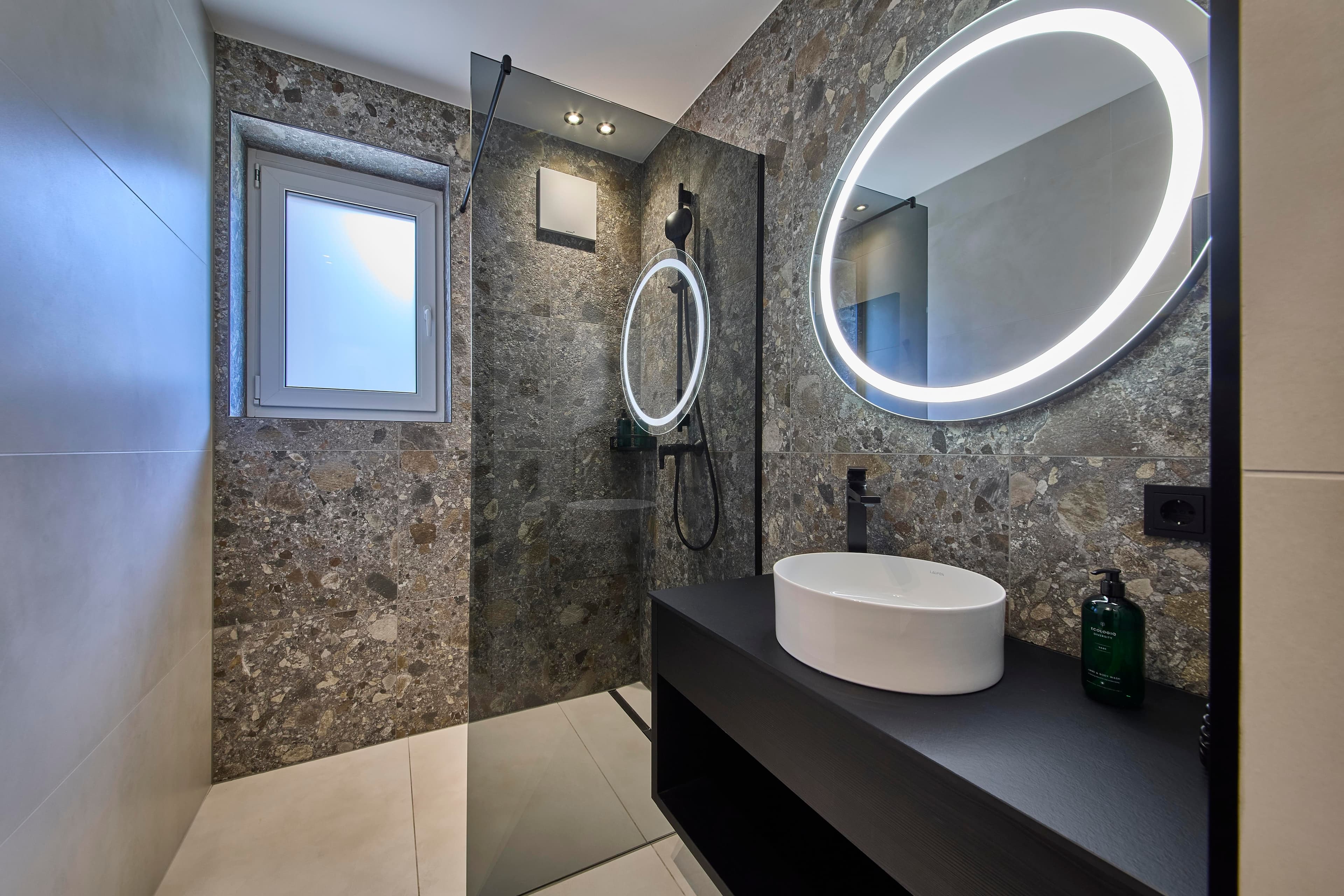 THE POOLHOUSE BOUTIQUE LODGE TOP°3 - 4