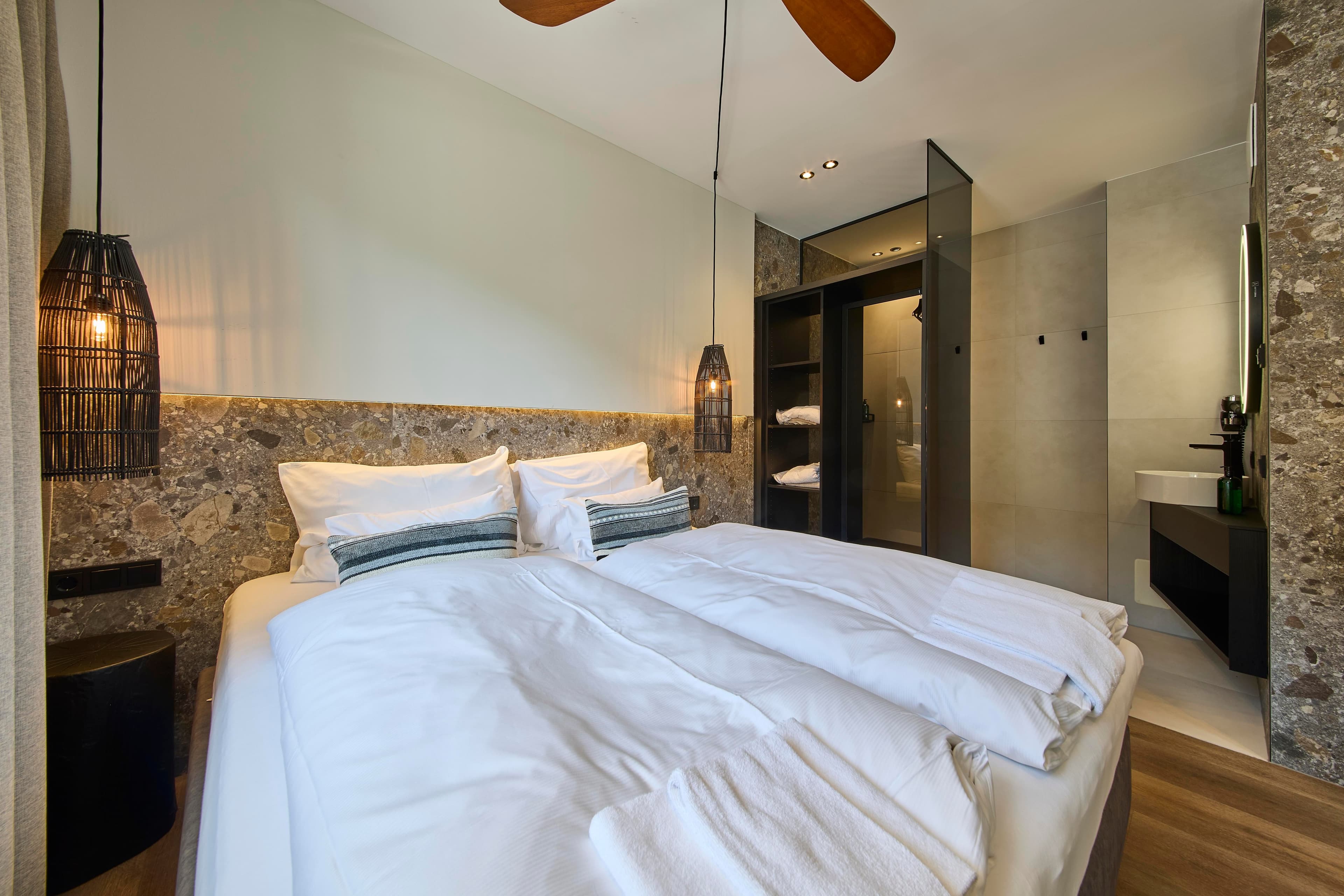 THE POOLHOUSE BOUTIQUE LODGE TOP°3 - 7