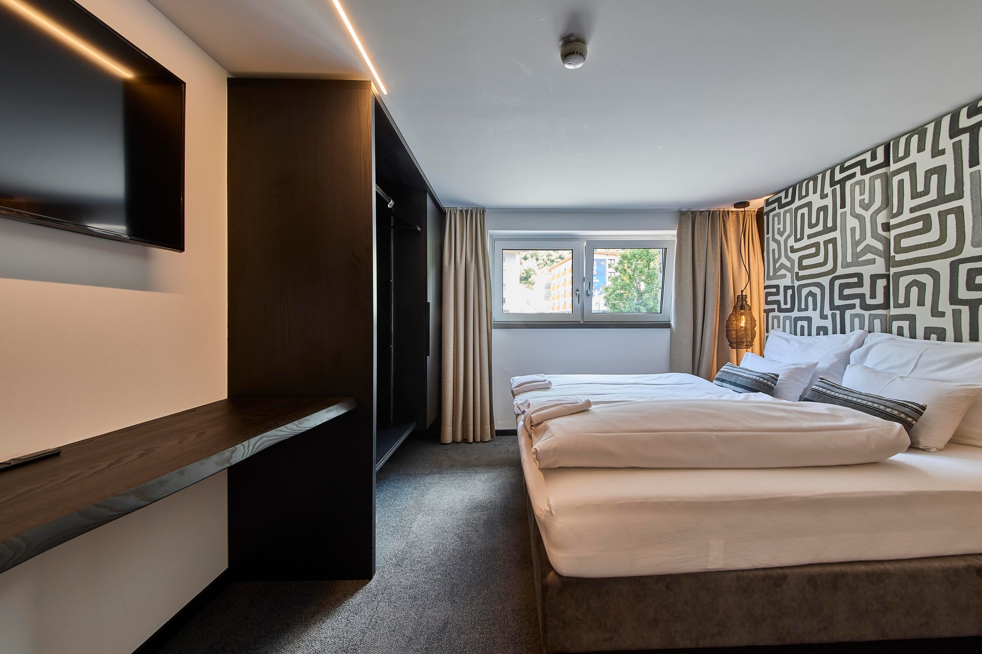 THE POOLHOUSE BOUTIQUE LODGE TOP°1 - 3