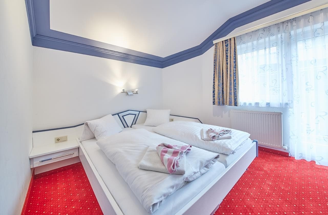 THE POOLHOUSE BOUTIQUE LODGE TOP°7