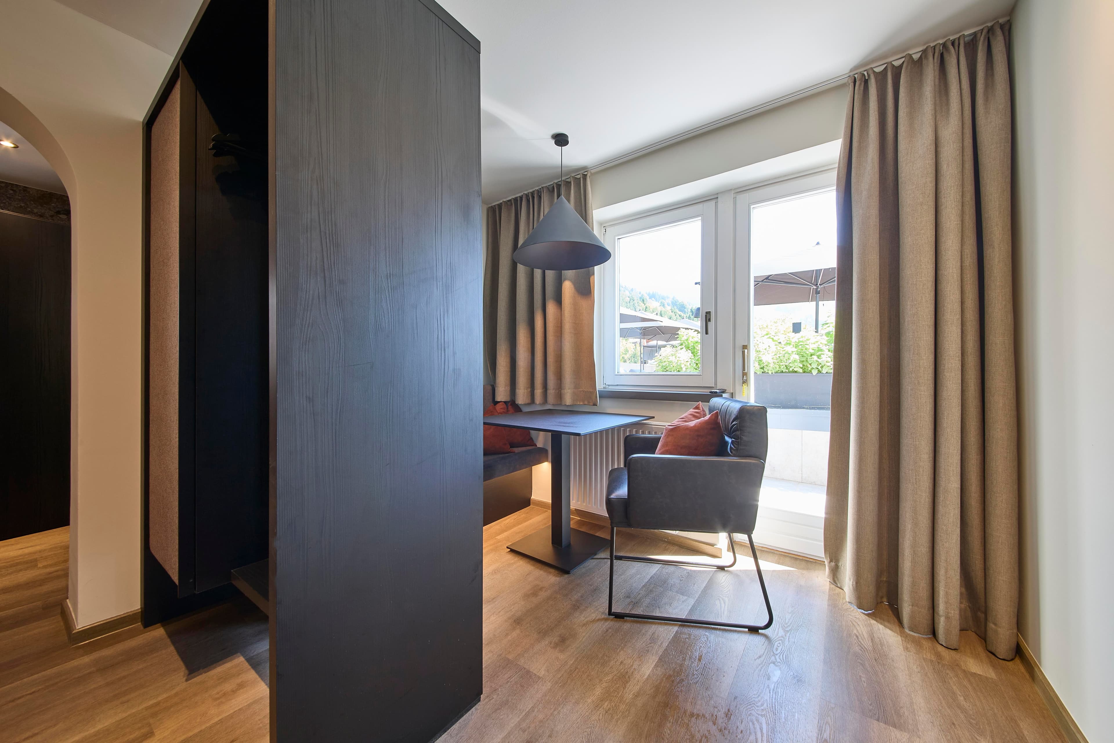 THE POOLHOUSE BOUTIQUE LODGE TOP°Studio