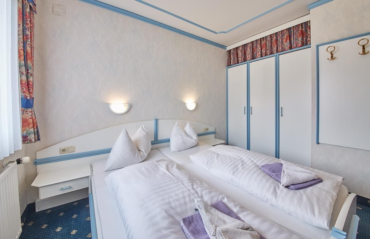 THE POOLHOUSE BOUTIQUE LODGE TOP°6 - 8