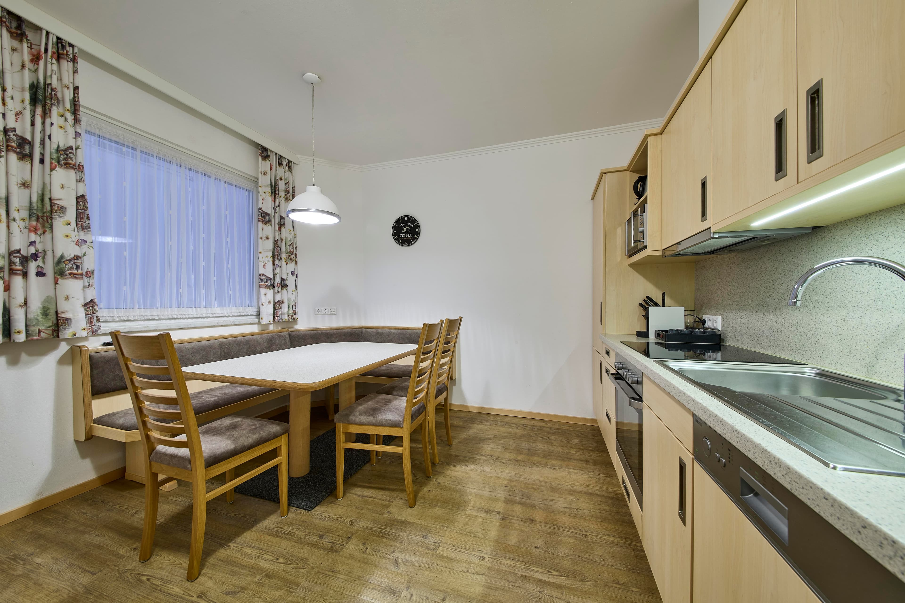 THE POOLHOUSE BOUTIQUE LODGE TOP°11 - 4